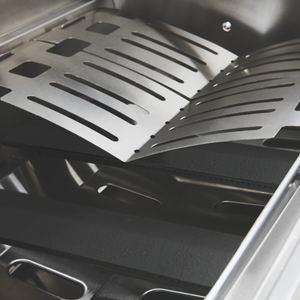 Signature® 7000 Premium Serie – 4 Brenner Einbaugrill mit Sichtfenster, Heckbrenner und LED-Beleuchtung