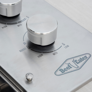 BeefEater Proline® Serie – 6-Brenner Einbaugrill mit Garhaube